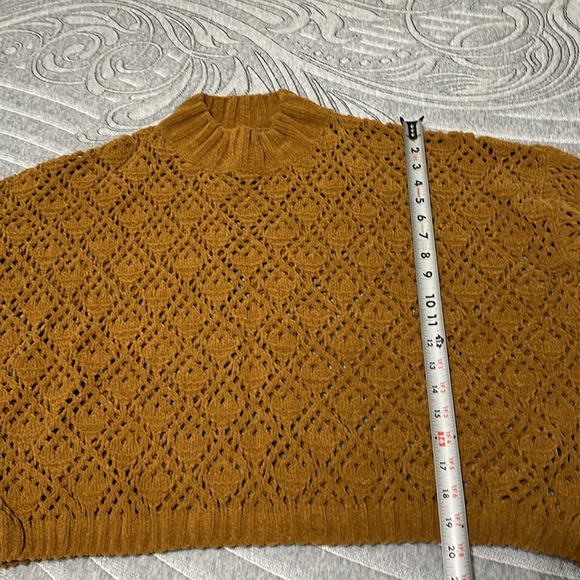 Pol mock neck crochet sweater Large - Picture 10 of 10